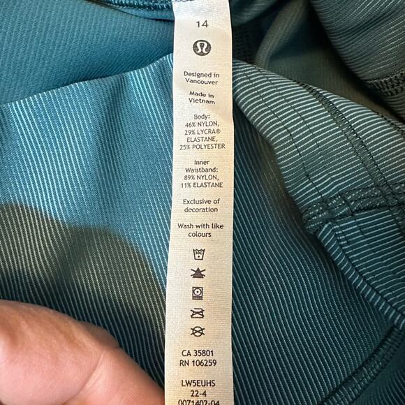 Lululemon Base Pace HR Tight 25" Two-Tone Ribbed Green Jasper/ Blue chill 14 NWT - Picture 8 of 10